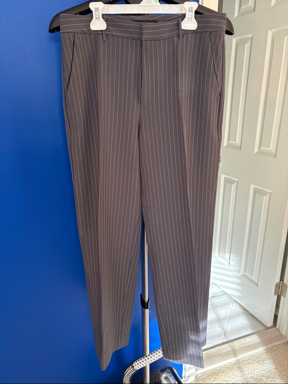 Banana Republic Factory Women's Charcoal Pinstripe Straight Leg Pants